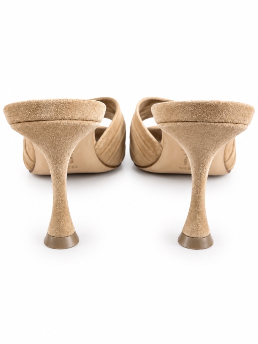 Manolo Blahnik Beige Suede Pleated Mule Heels Vintage Size 37.5 - Picture 3 of 9